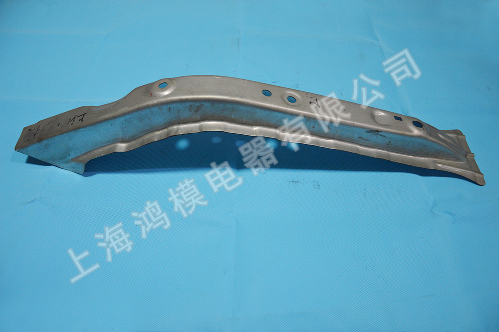 東風(fēng)乘用車D23 項目左前縱梁后段